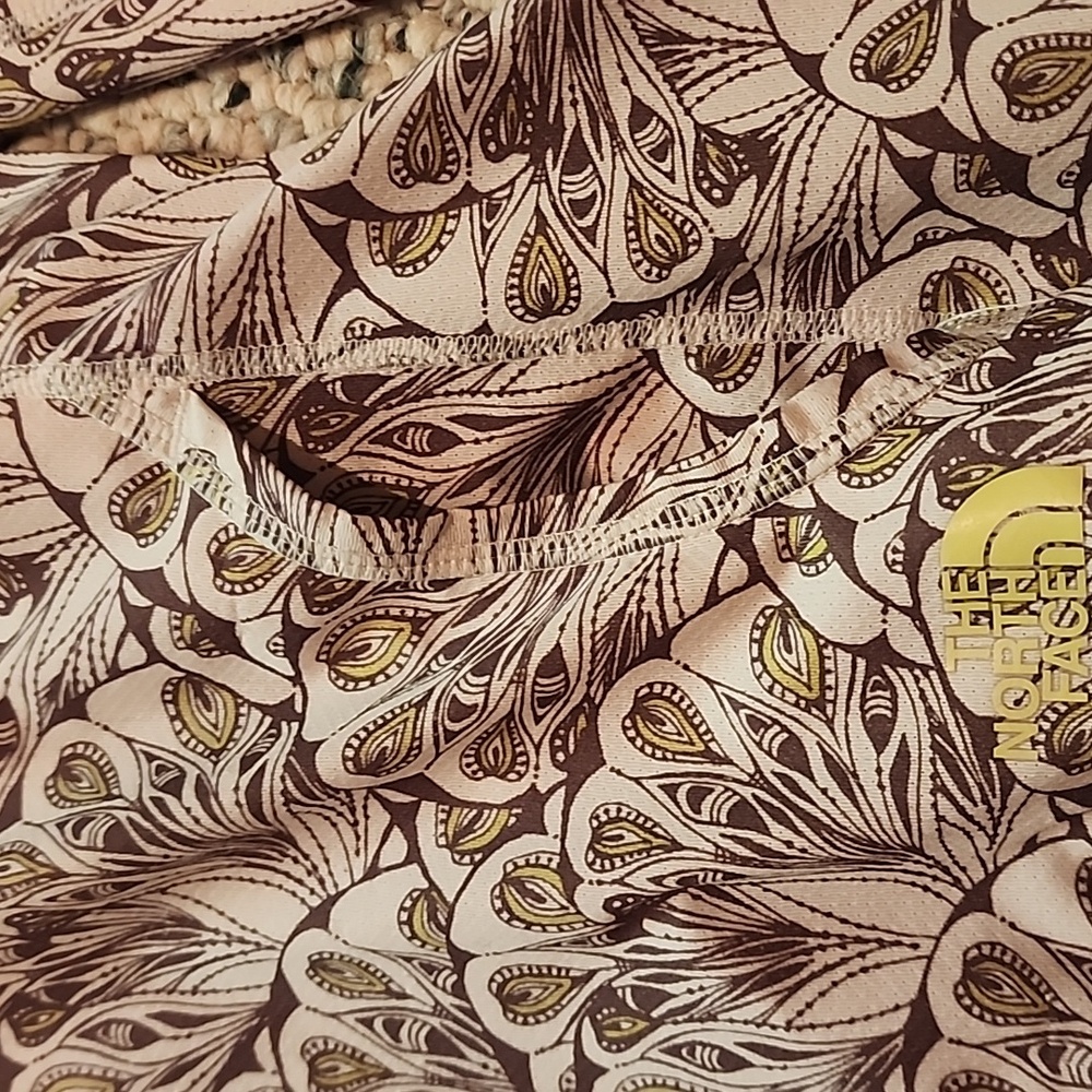 Patterned Hoodie with Leaf Design - image 3